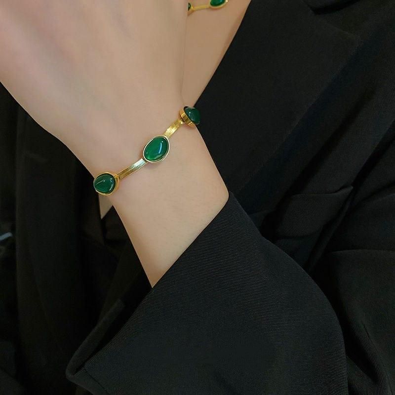 Oval Green Crystal Pendant Necklace Set With Bracelet - Goldify